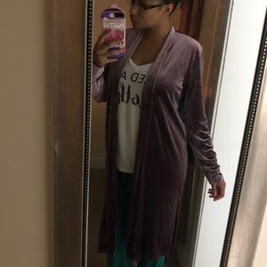 Satin-like pink kimono cover